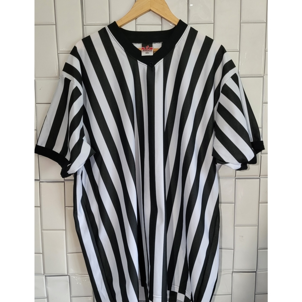 NWOT ALLESON ATHLETIC  Mens V-Neck  Referee Short Sleeve Jersey 